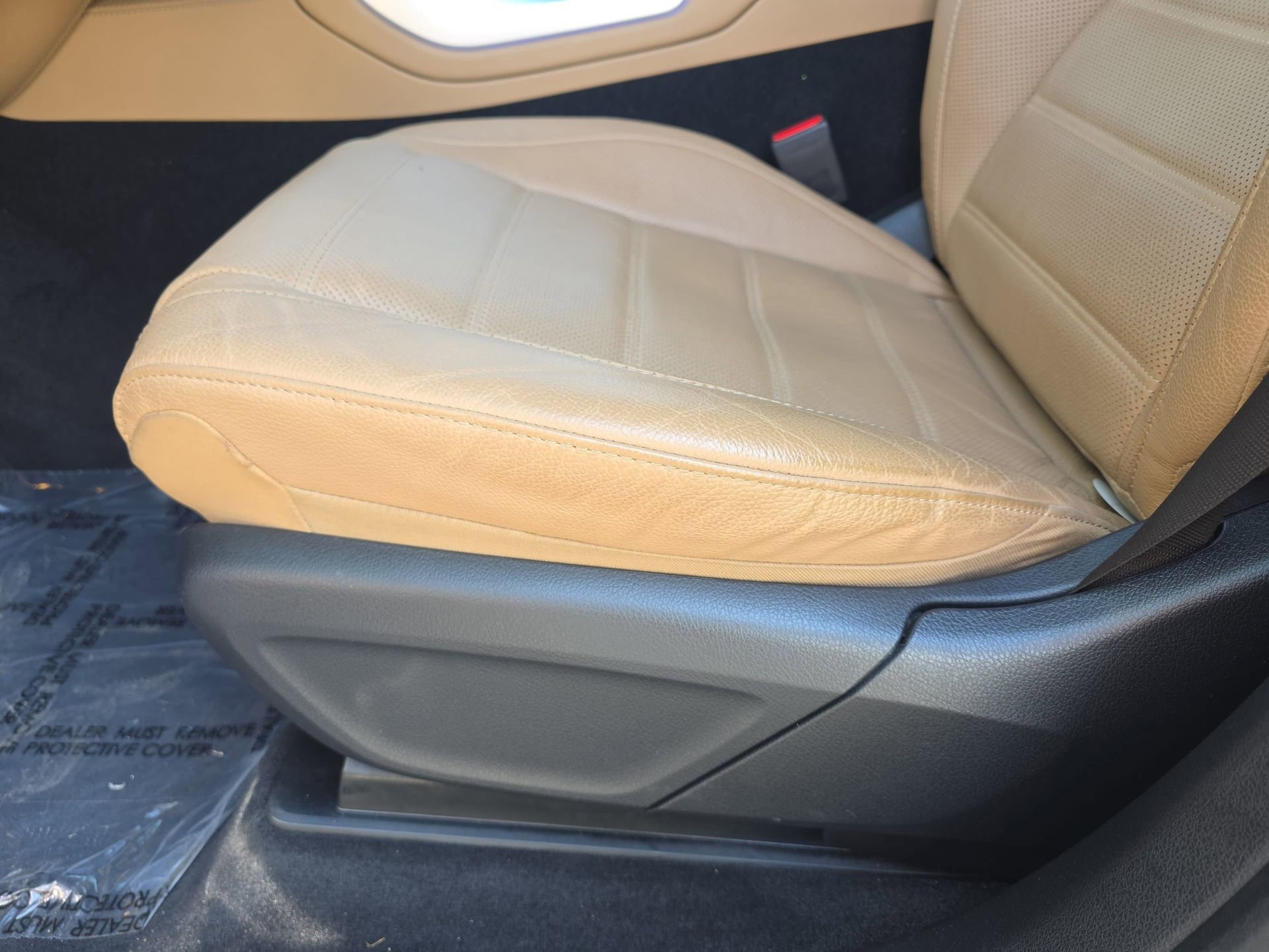 Used 2024 Mercedes-Benz GLS 580 4MATIC image 28