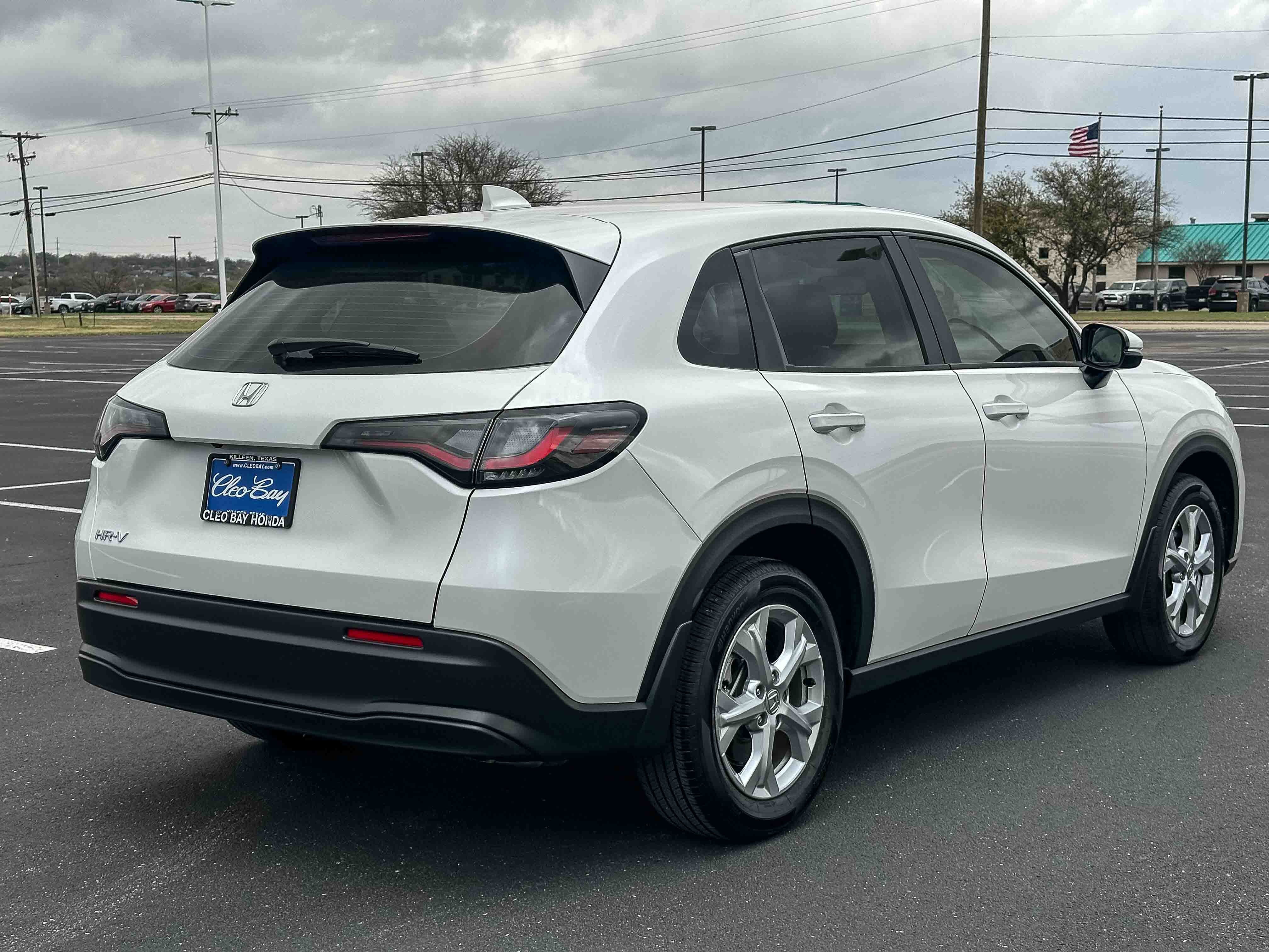 Used 2025 Honda HR-V LX image 6