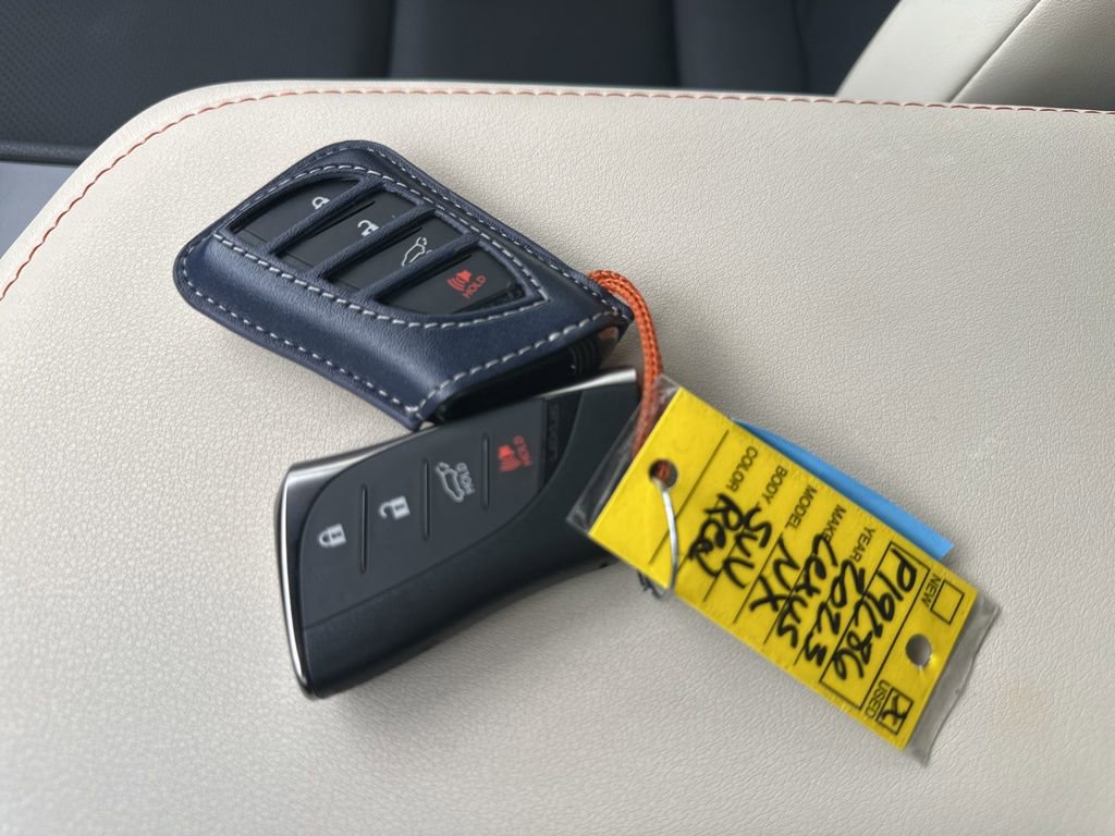 Used 2023 Lexus NX 350h AWD image 21