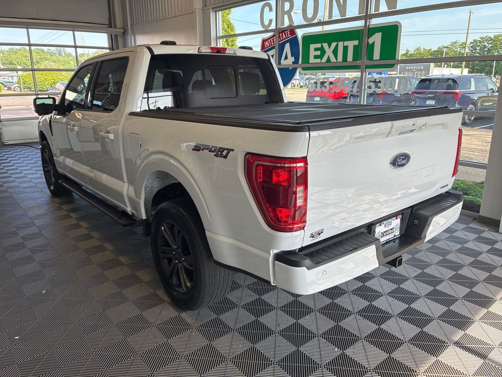 Used 2022 Ford F150 XLT w/ Equipment Group 302A High AWD/4WD image 4