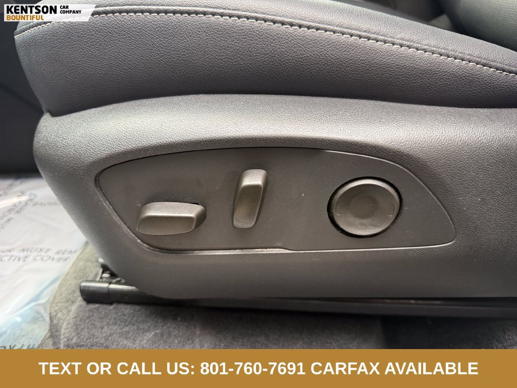 Used 2026 Chevrolet Traverse LT AWD/4WD image 25