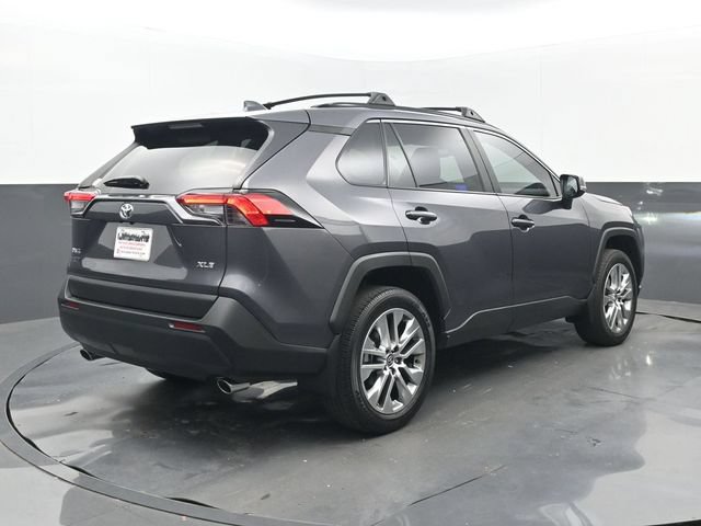Used 2024 Toyota RAV4 XLE Premium FWD image 20