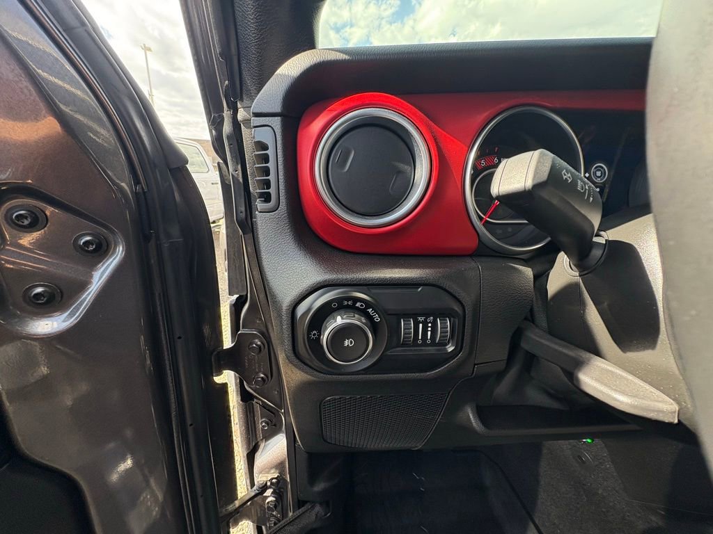 Used 2021 Jeep Wrangler Unlimited Rubicon image 16