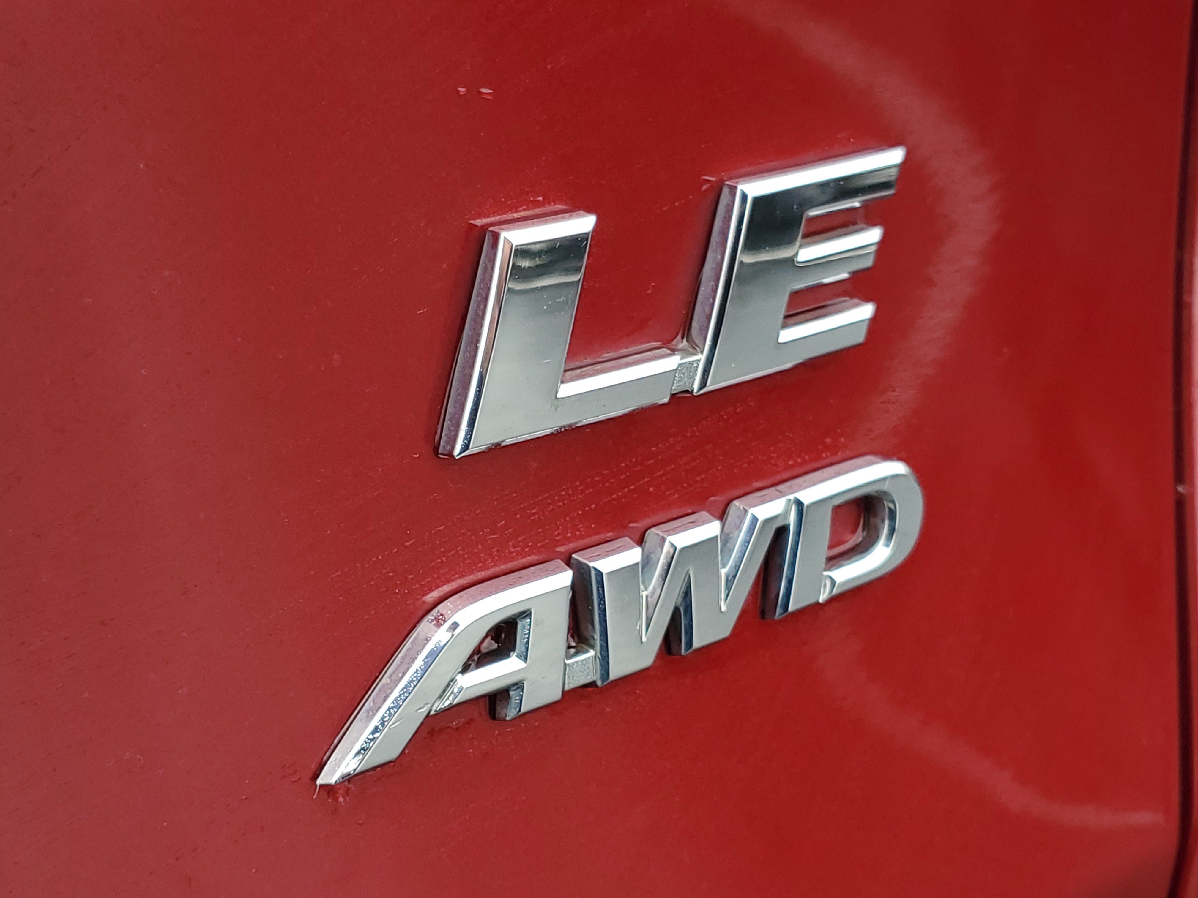 Certified 2020 Toyota RAV4 LE AWD/4WD image 7