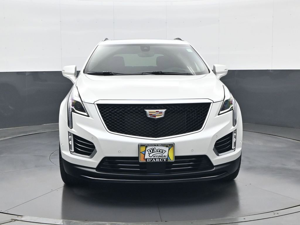 Used 2020 Cadillac XT5 Sportv image 2