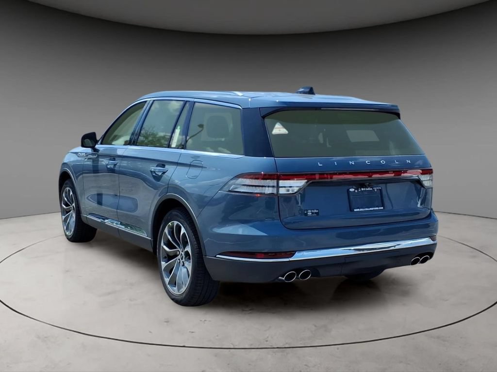 New 2026 Lincoln Aviator Reserve RWD image 3