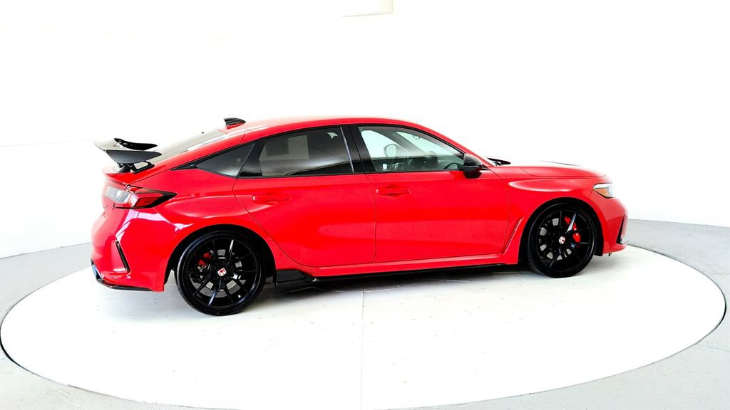 Used 2025 Honda Civic Type R image 6