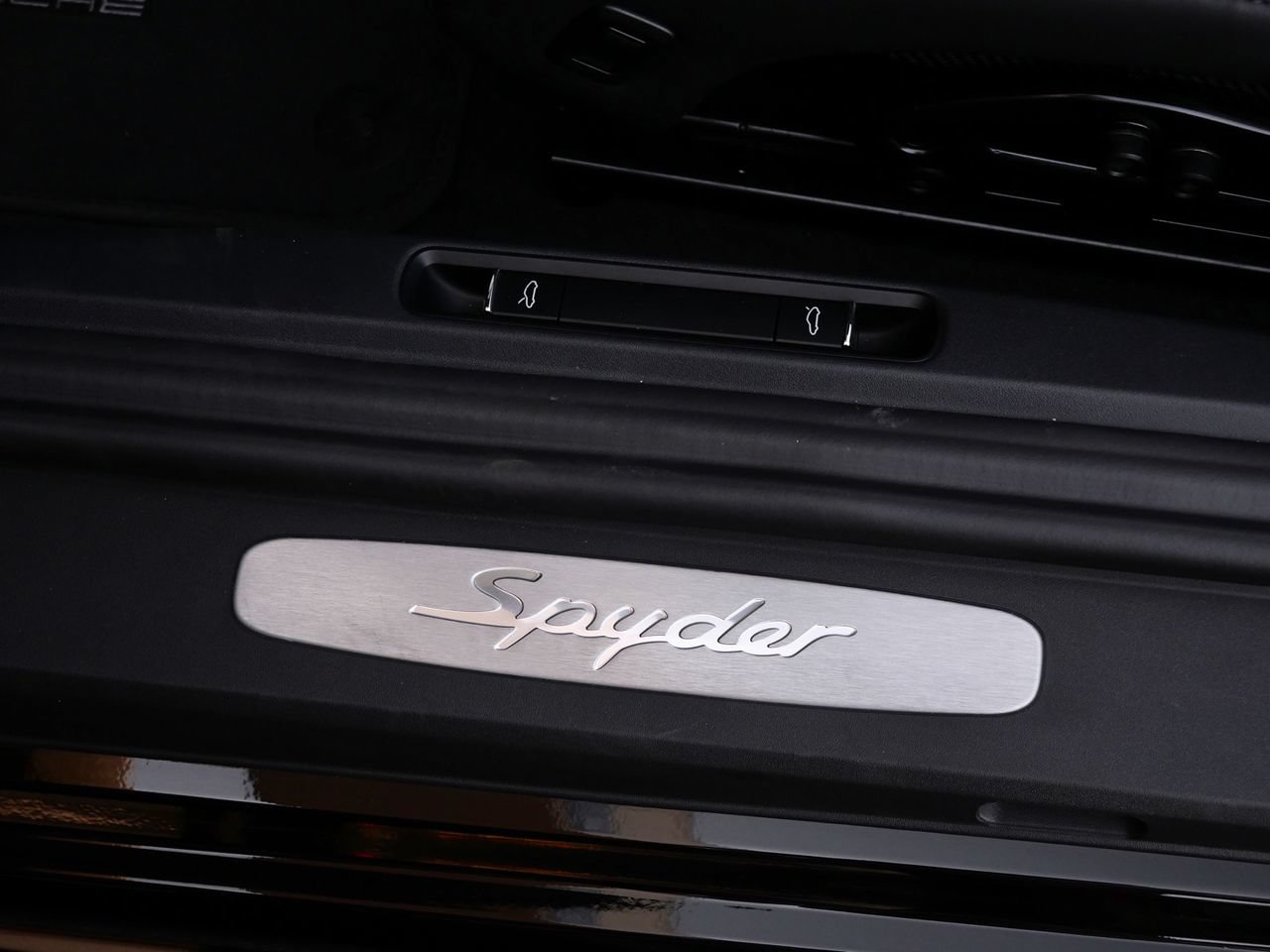 Used 2023 Porsche 718 Boxster Spyder w/ Light Design Package RWD image 18