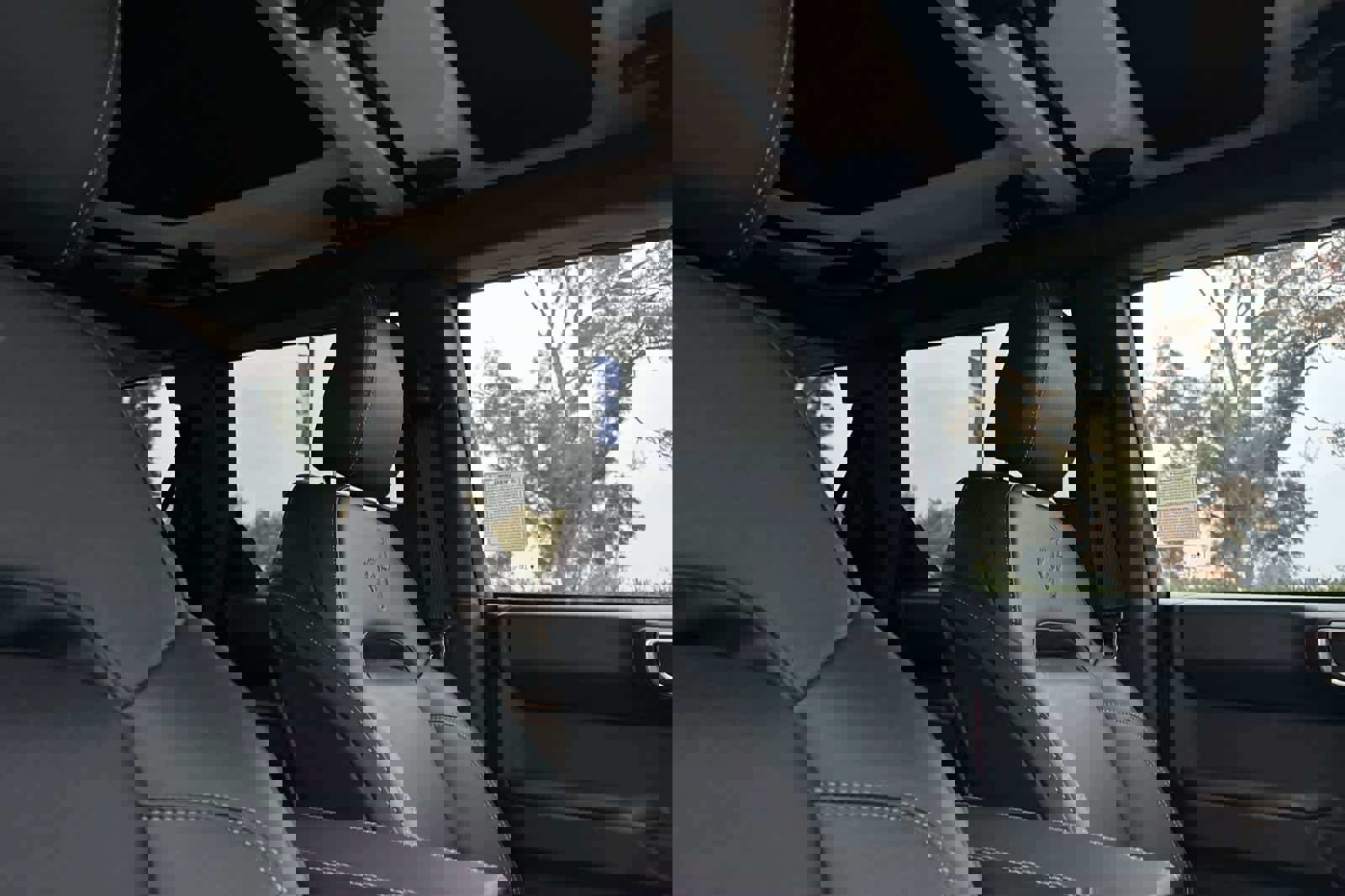 New 2025 Ford Bronco Badlands w/ Sasquatch Package image 17