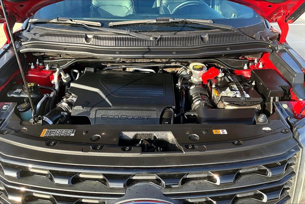 Used 2017 Ford Explorer Sport image 12