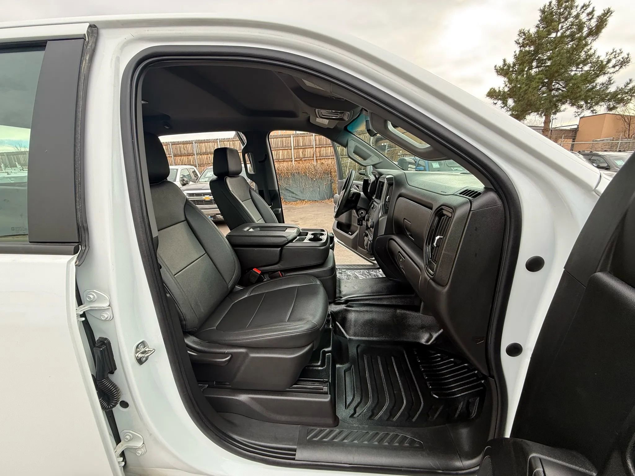 Used 2022 Chevrolet Silverado 3500 W/T w/ WT Fleet Convenience Package image 14