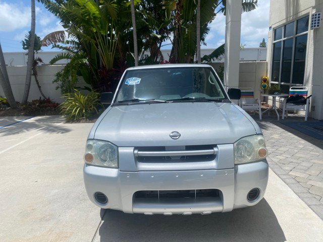 Used 2002 Nissan Frontier XE image 3