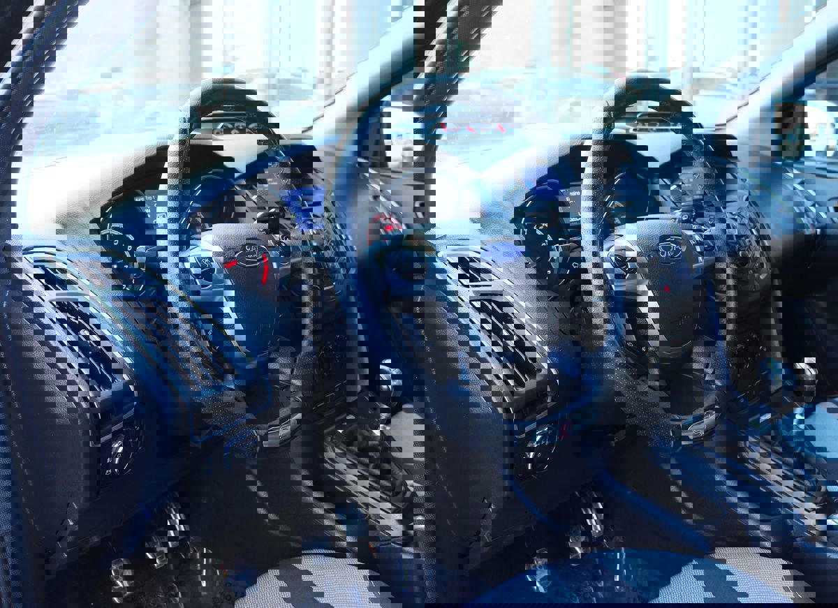 Used 2014 Ford Focus ST image 39