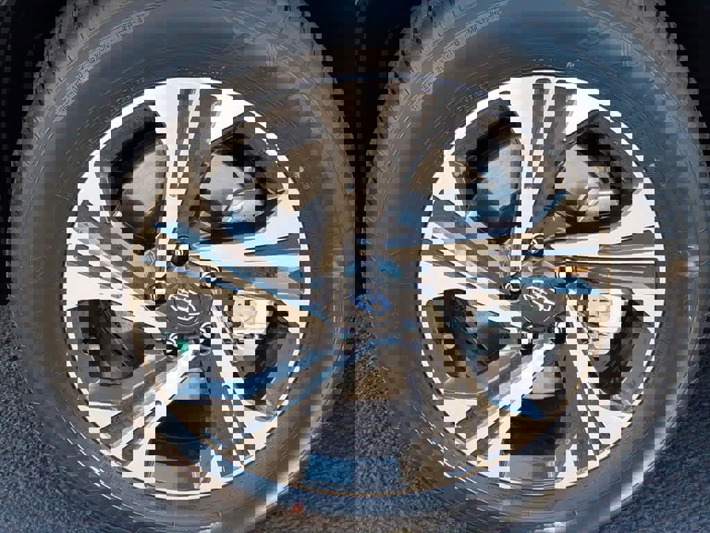 Certified 2025 Subaru Crosstrek 2.0i Premium image 13