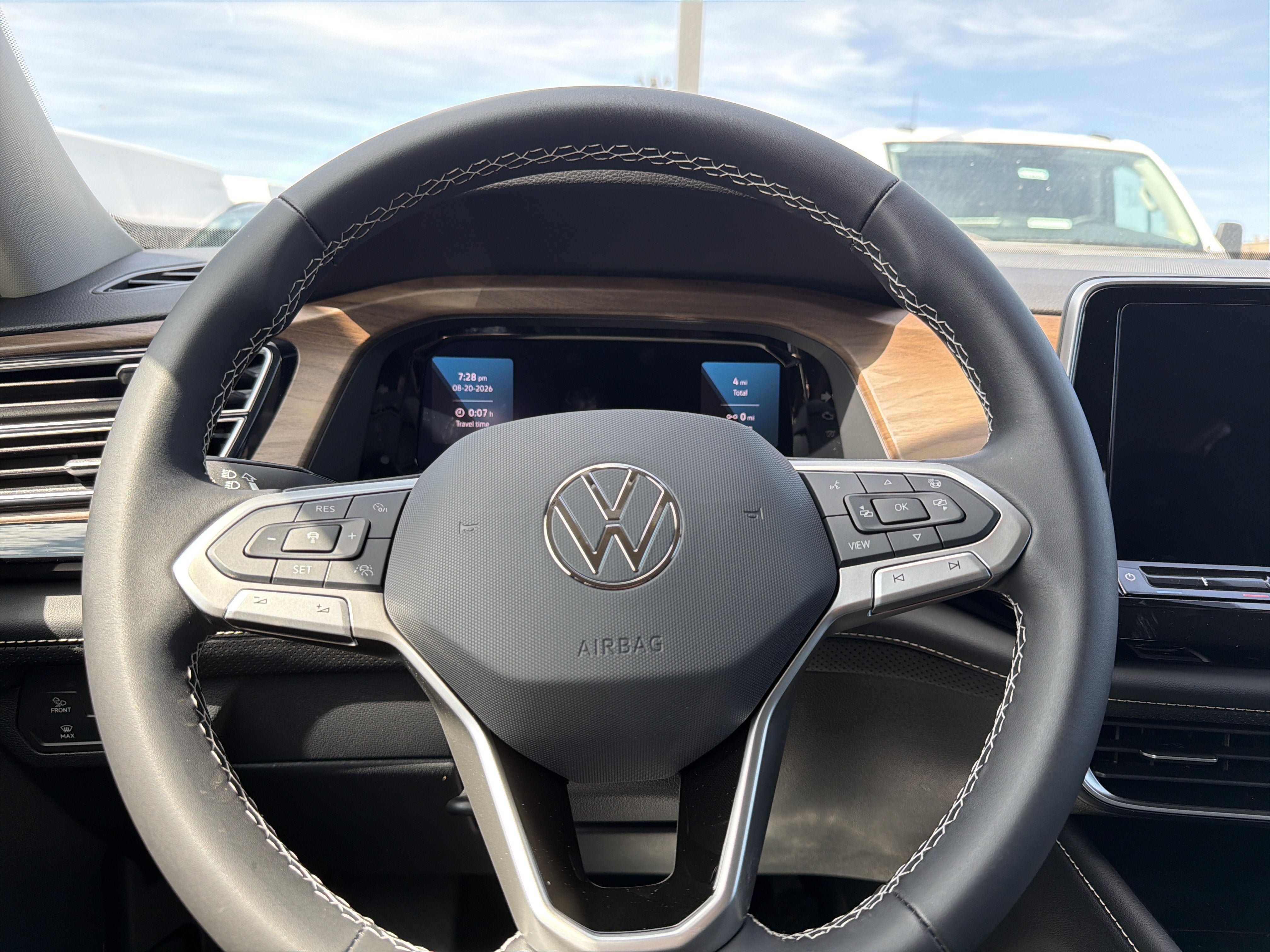 New 2026 Volkswagen Atlas SE AWD/4WD image 14