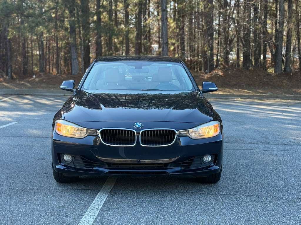 Used 2013 BMW 328i Sedan RWD image 3