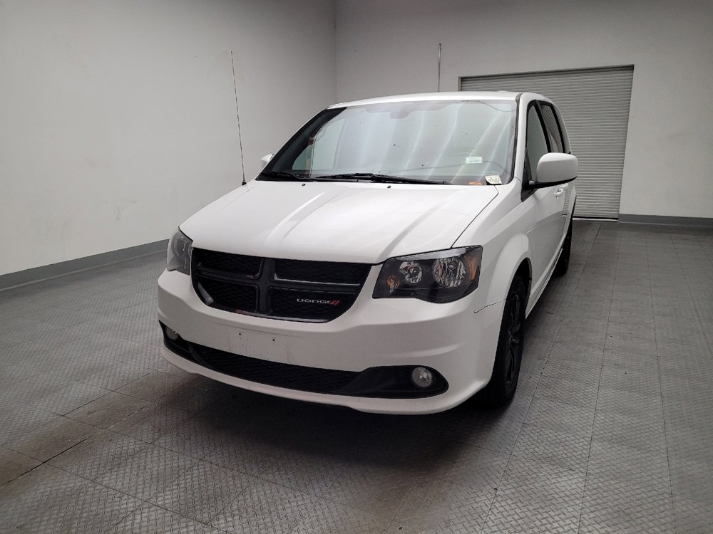 Used 2020 Dodge Grand Caravan SXT w/ Driver Convenience Group image 15