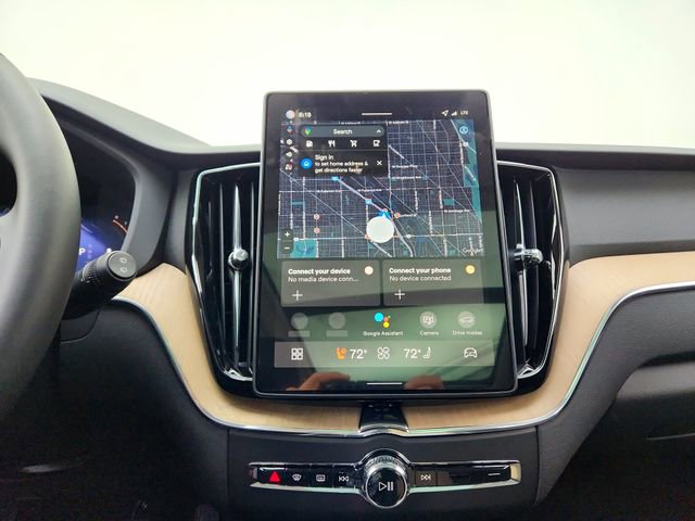 New 2026 Volvo XC60 B5 Plus w/ Climate Package image 21