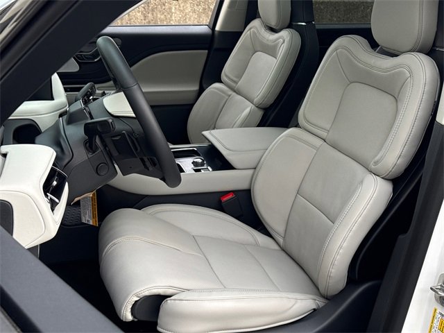 New 2026 Lincoln Aviator Reserve image 19