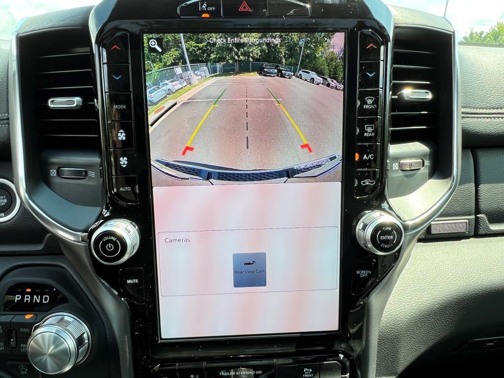 New 2026 RAM 1500 Laramie w/ Trailer Tow Group image 19