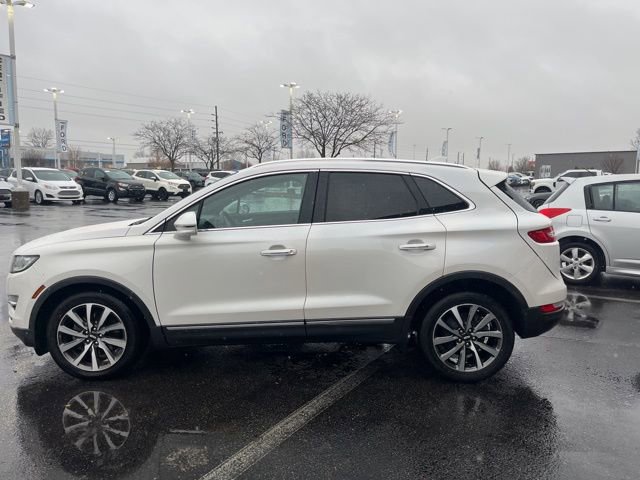 Used 2019 Lincoln MKC Reserve image 4