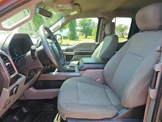 Used 2018 Ford F150 XLT w/ Equipment Group 302A Luxury AWD/4WD image 9