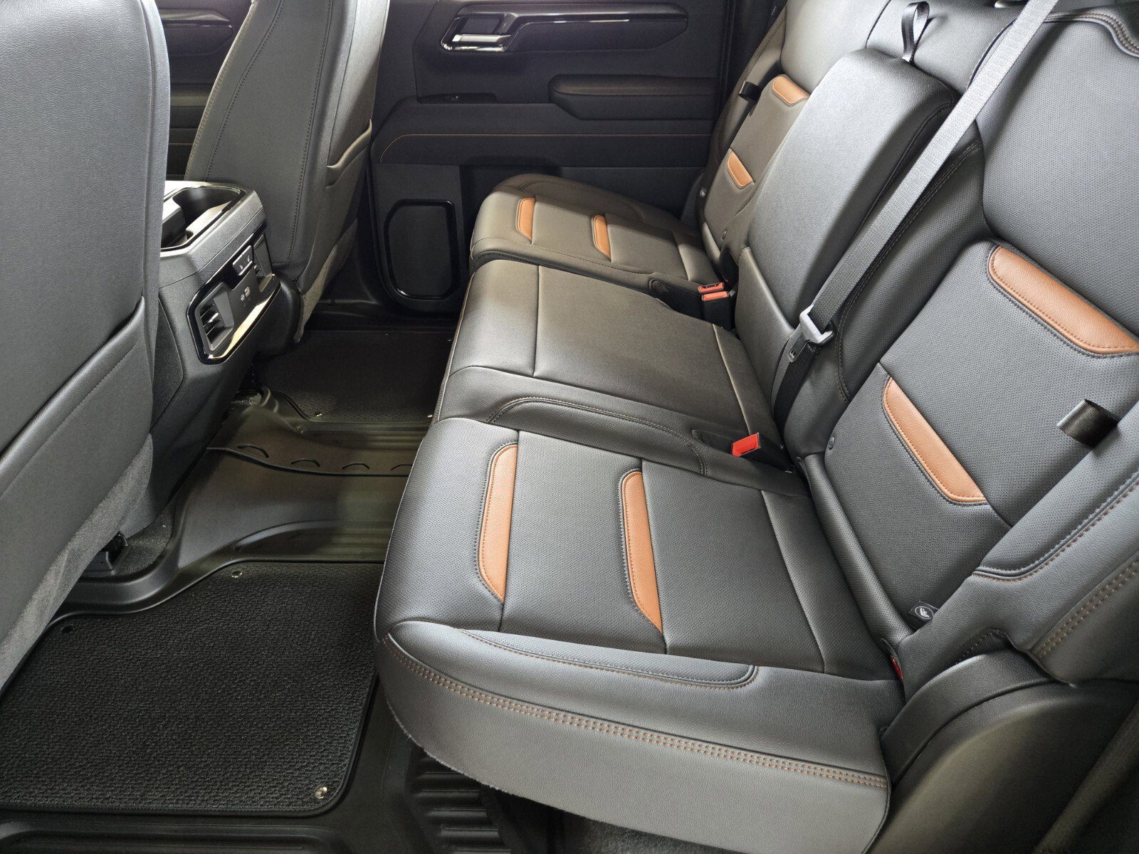 New 2025 GMC Sierra 1500 AT4 w/ AT4 Premium Package image 8