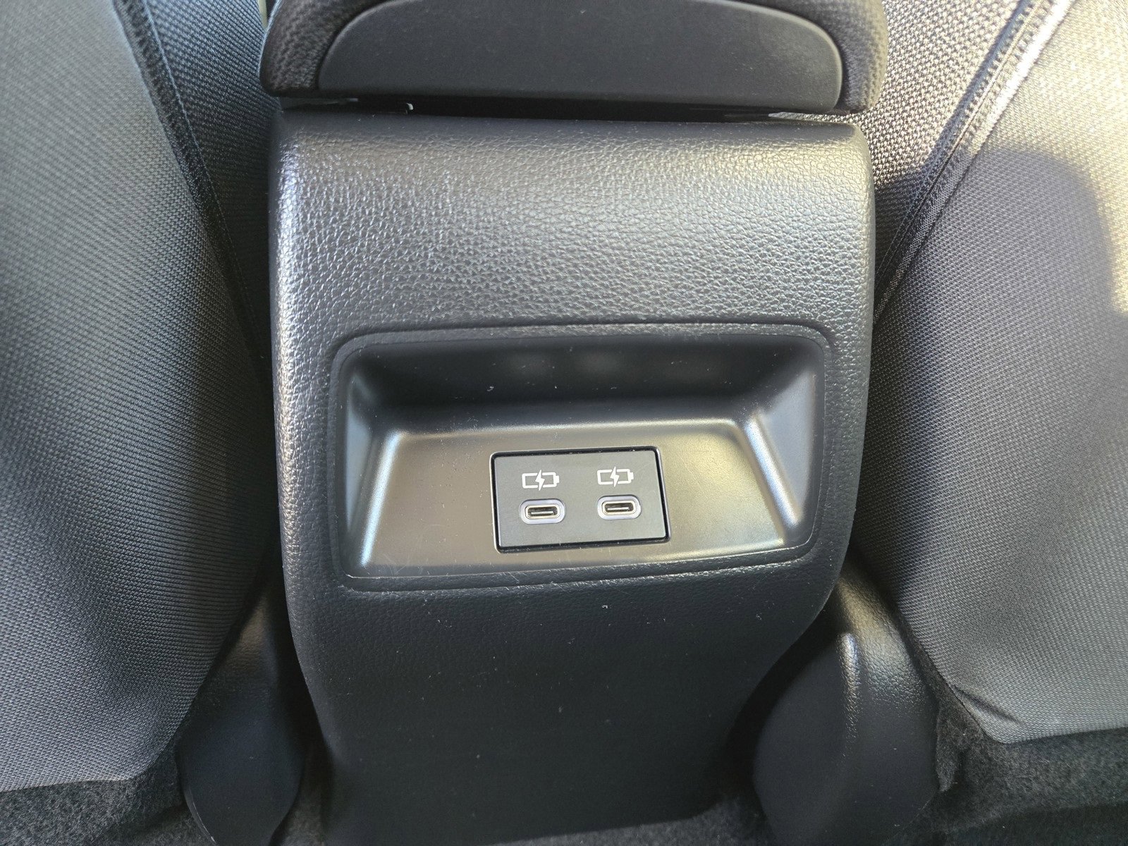 Used 2024 Toyota Corolla LE image 11