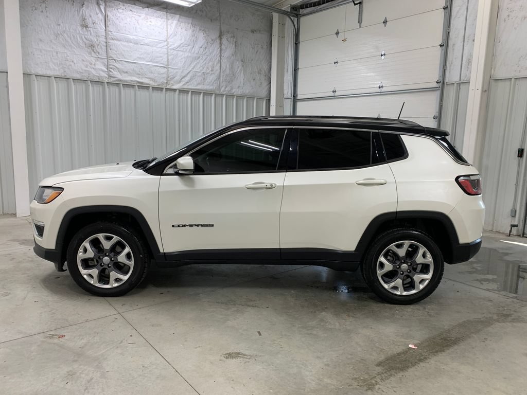 Used 2021 Jeep Compass Limited AWD/4WD image 4