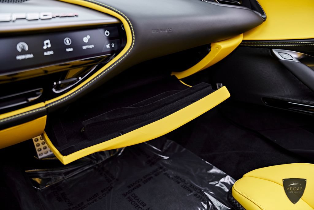 Used 2024 Ferrari SF90 Spider AWD/4WD image 84