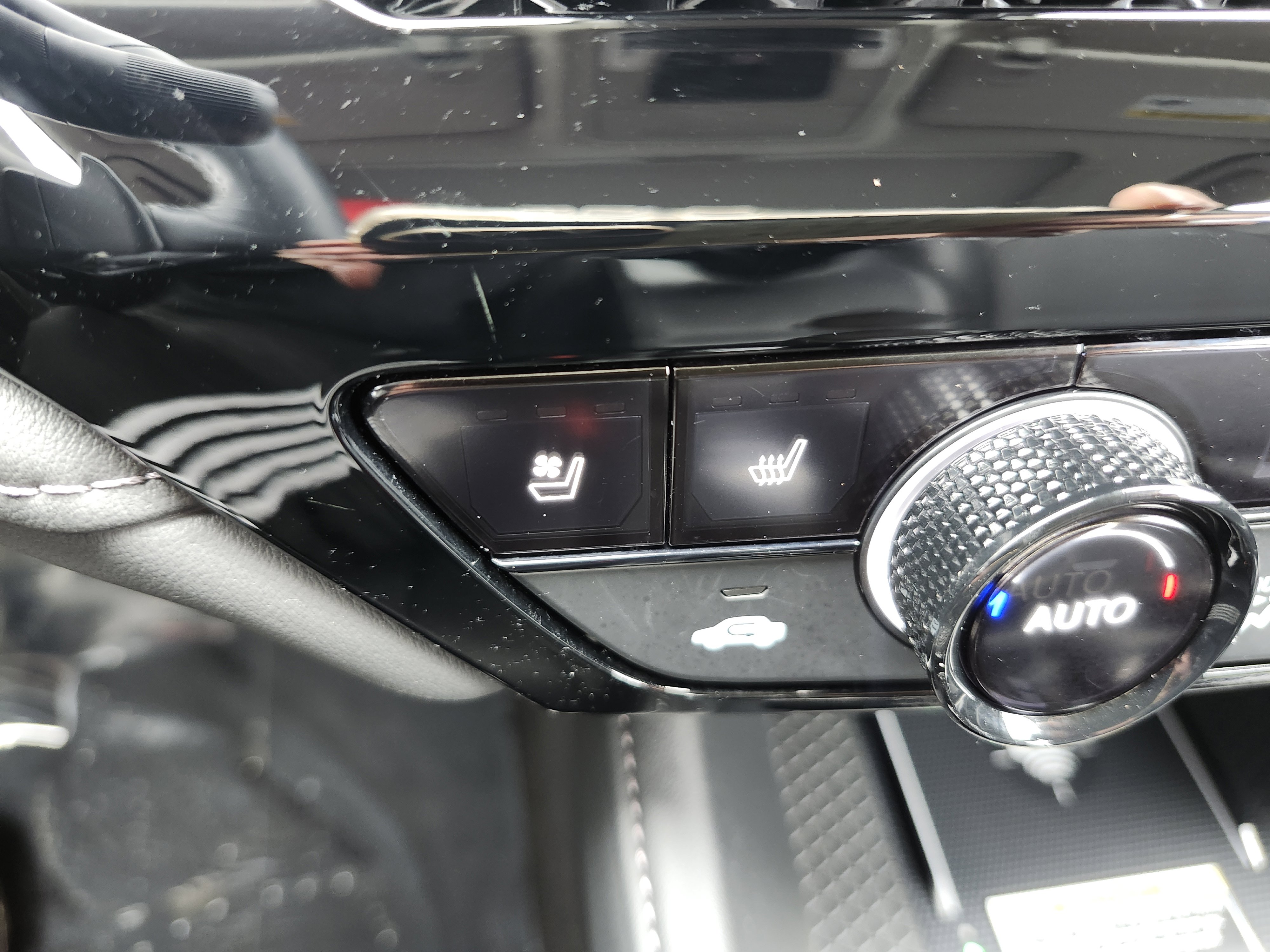 Used 2023 Honda Accord Touring image 10