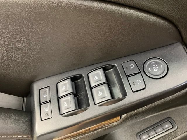 Used 2020 Chevrolet Tahoe LT AWD/4WD image 34