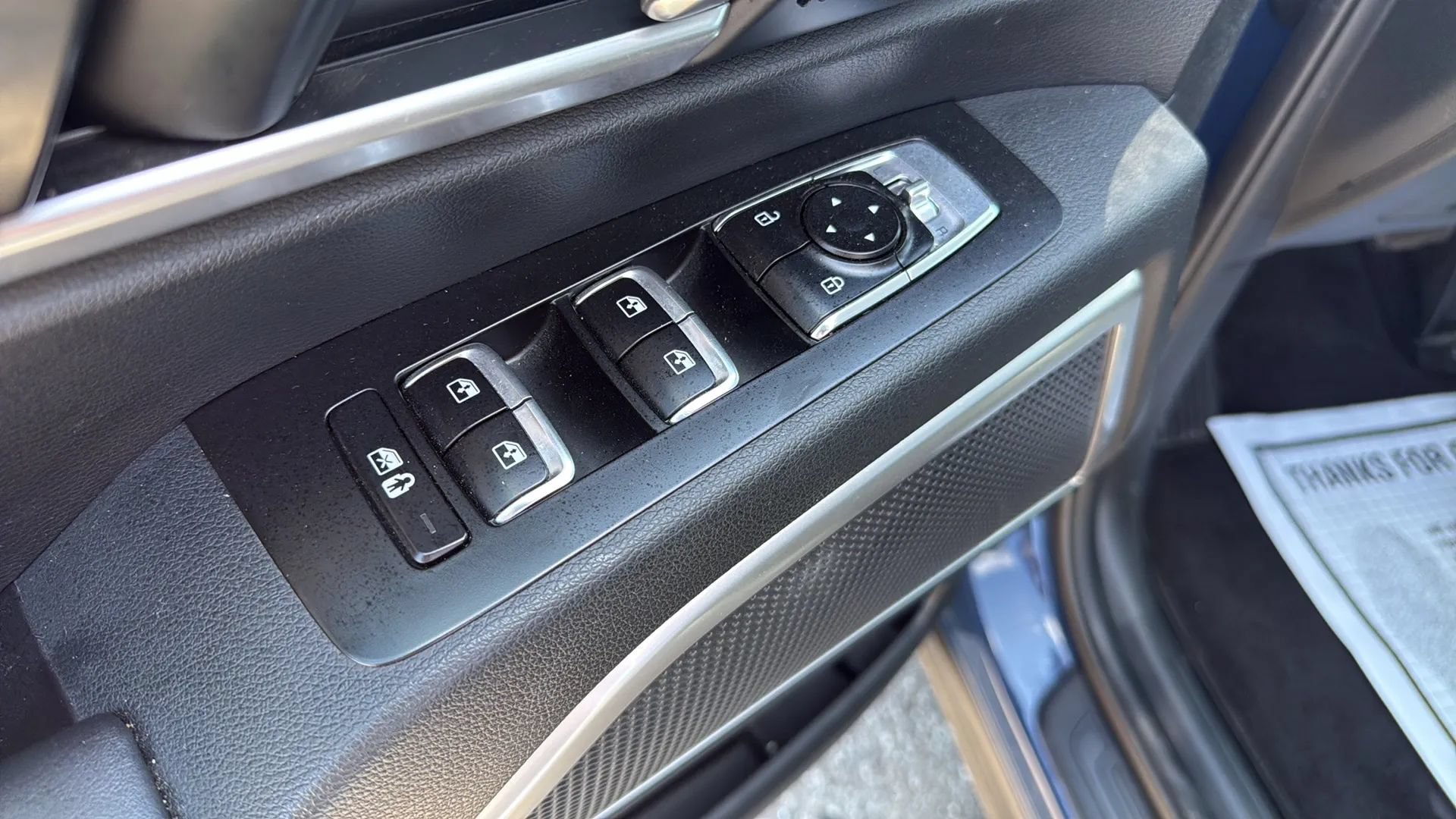 Used 2025 Kia Telluride S AWD/4WD image 20