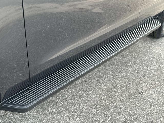 New 2025 Ford Expedition Active image 18