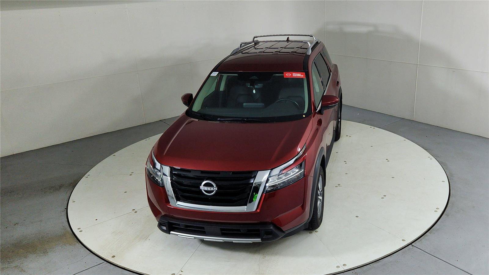 Used 2024 Nissan Pathfinder SL image 14