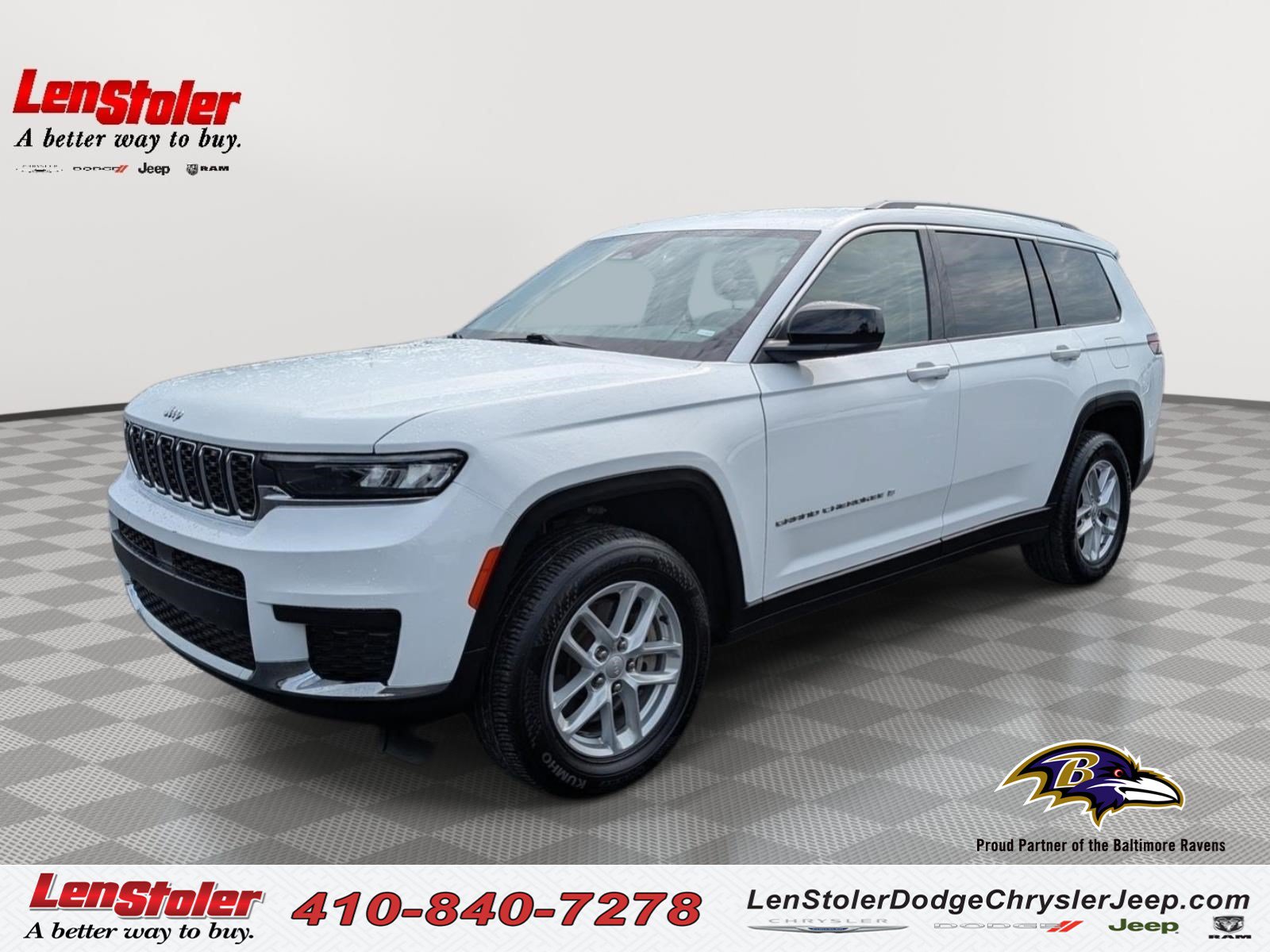 Used 2023 Jeep Grand Cherokee L Laredo RWD image 1