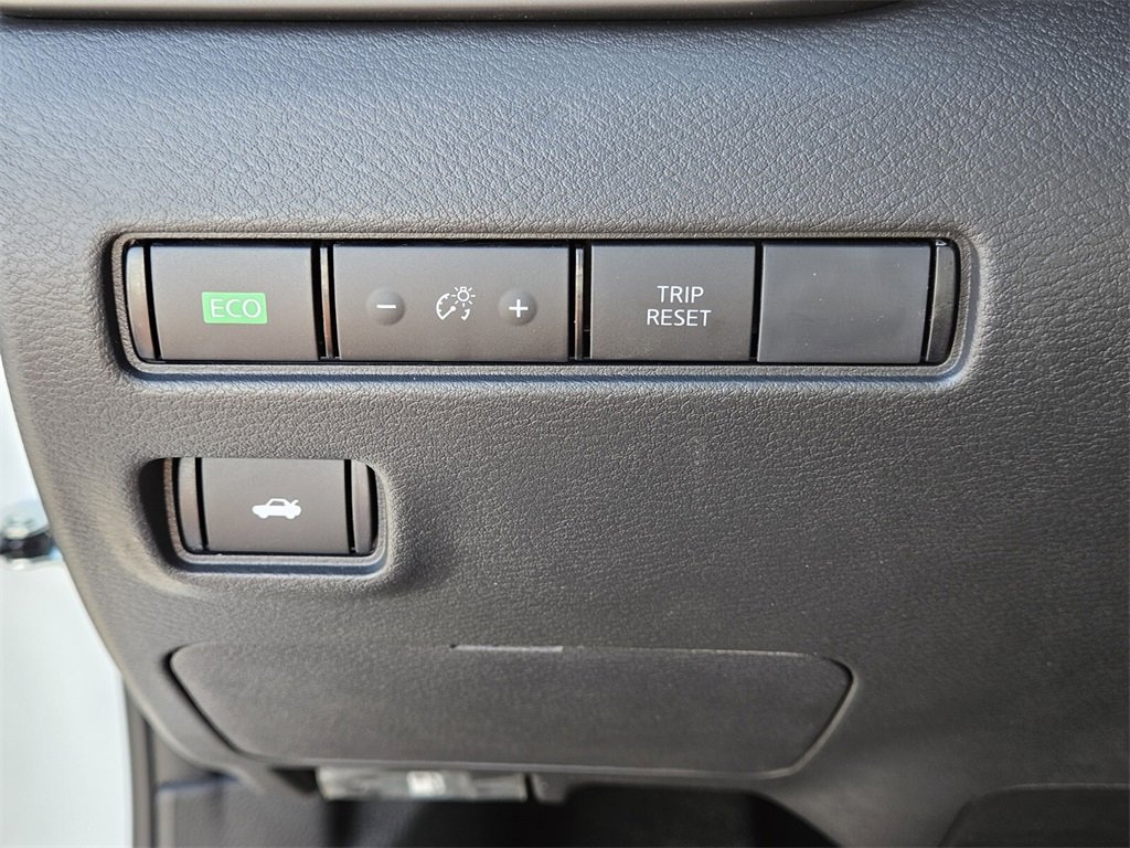 New 2025 Nissan Sentra S image 29