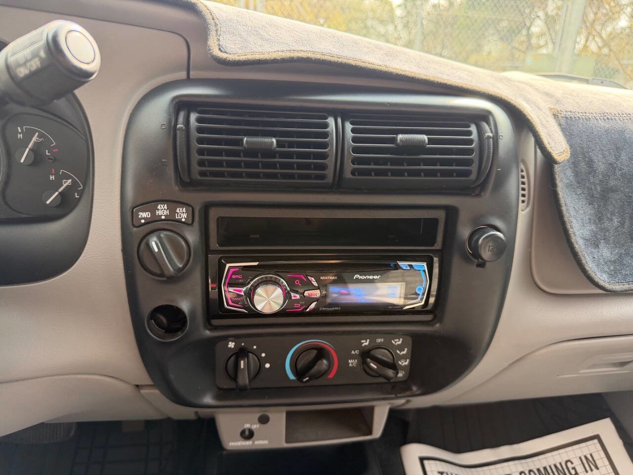 Used 2000 Ford Ranger XL image 42