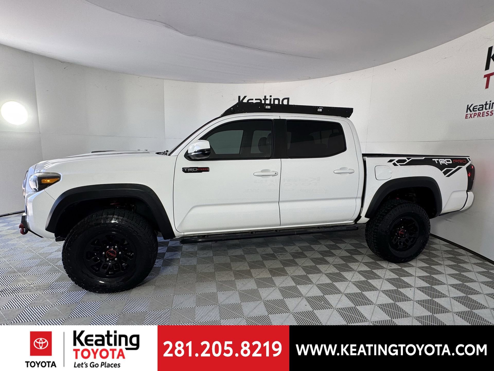 Used 2019 Toyota Tacoma TRD Pro AWD/4WD image 8