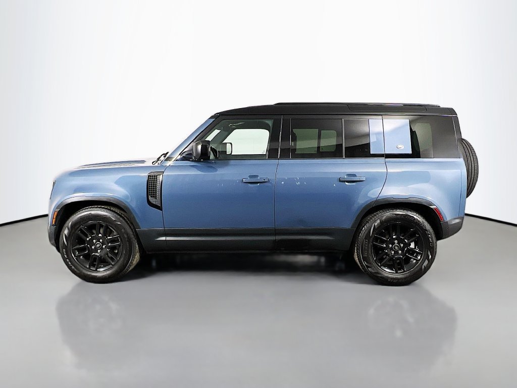 Used 2022 Land Rover Defender 110 S AWD/4WD image 8