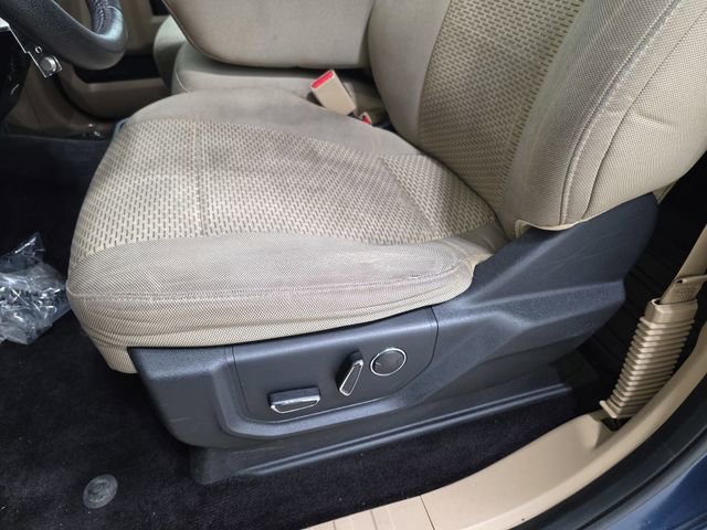 Used 2015 Ford F150 XLT w/ Equipment Group 302A Luxury image 29