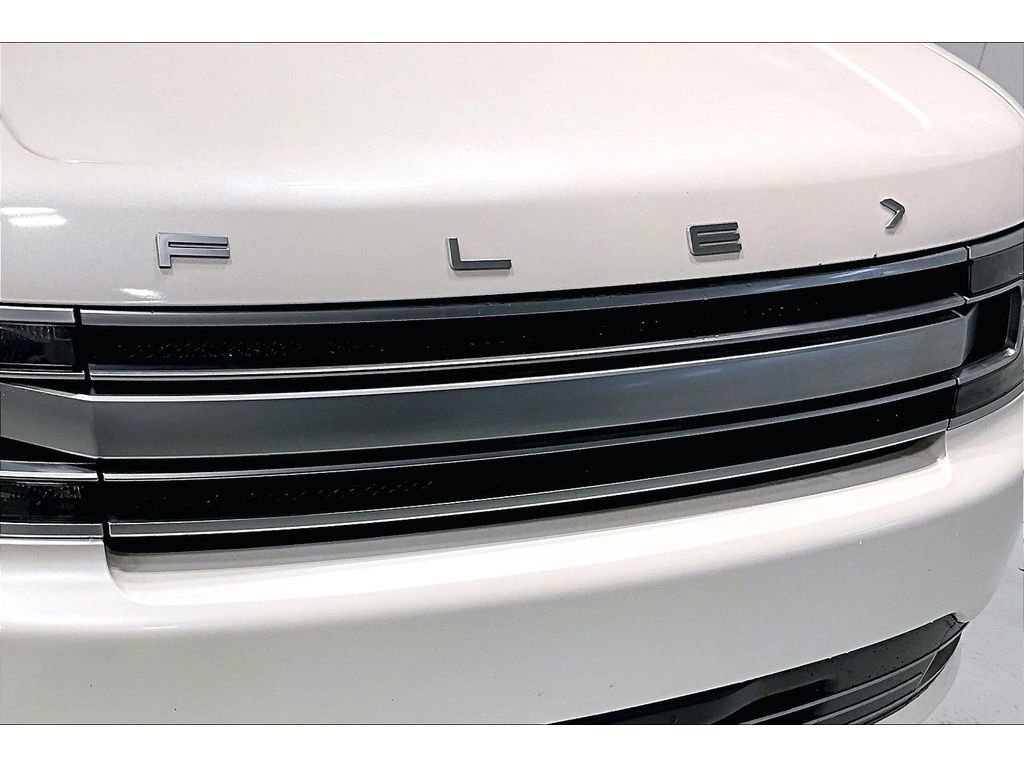 Used 2015 Ford Flex Limited w/ Equipment Group 303A image 32