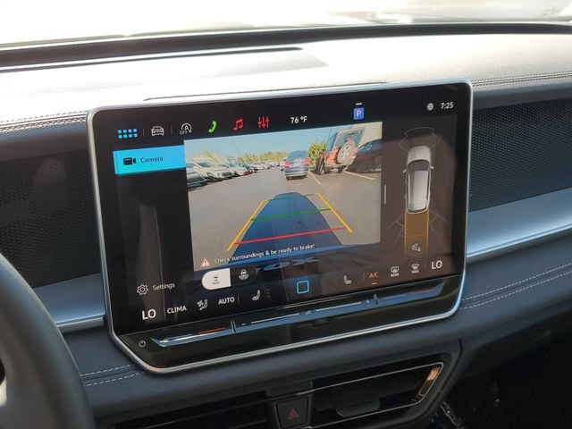 New 2026 Volkswagen Tiguan SE AWD/4WD image 26