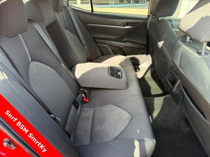 Used 2023 Toyota Camry LE w/ Convenience Package FWD image 12