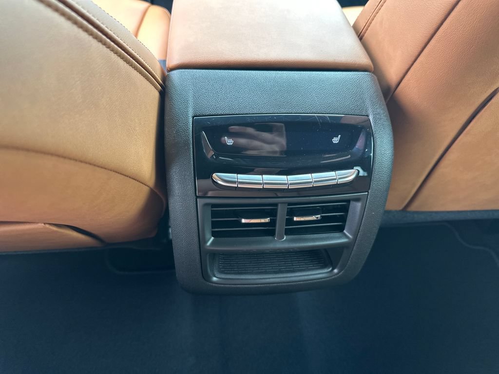 New 2026 Cadillac XT5 Premium Luxury w/ Driver Assist Package FWD image 31