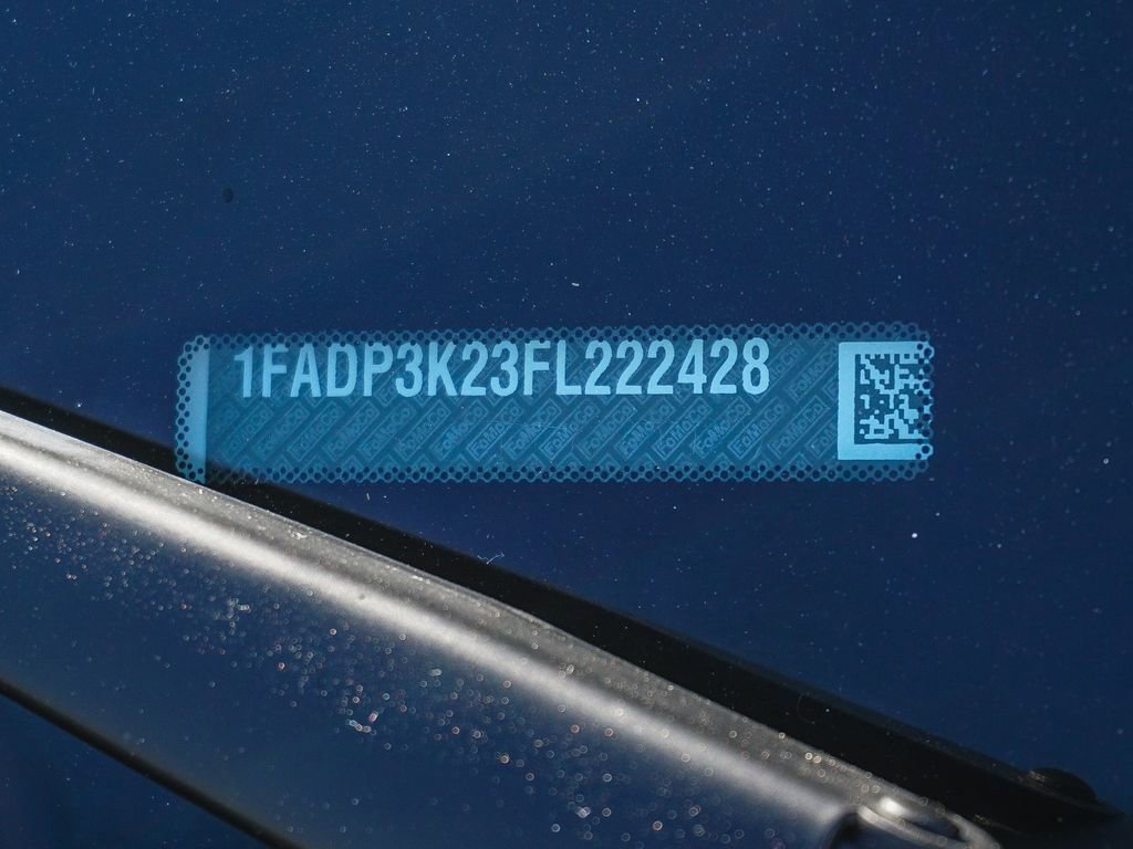 Used 2015 Ford Focus SE image 26