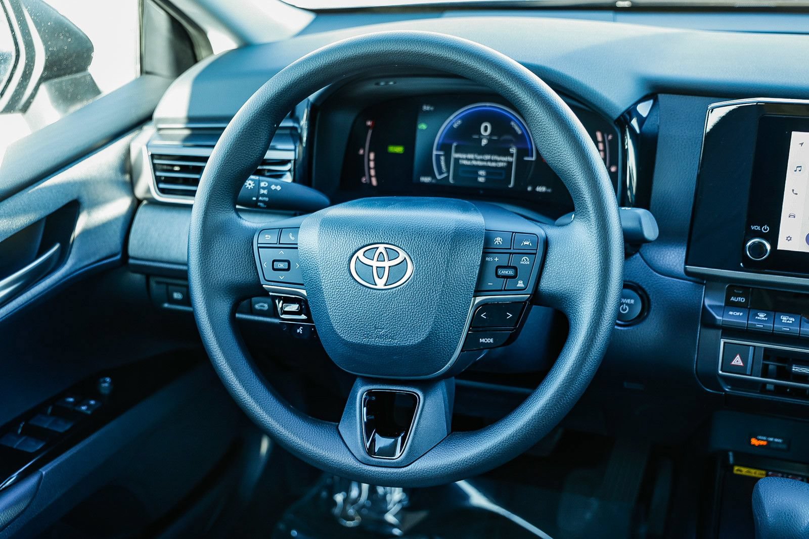 Used 2026 Toyota Camry LE w/ Convenience Package FWD image 13
