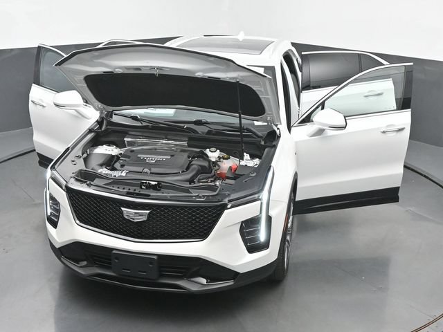 Certified 2024 Cadillac XT4 Premium Luxury AWD/4WD image 63