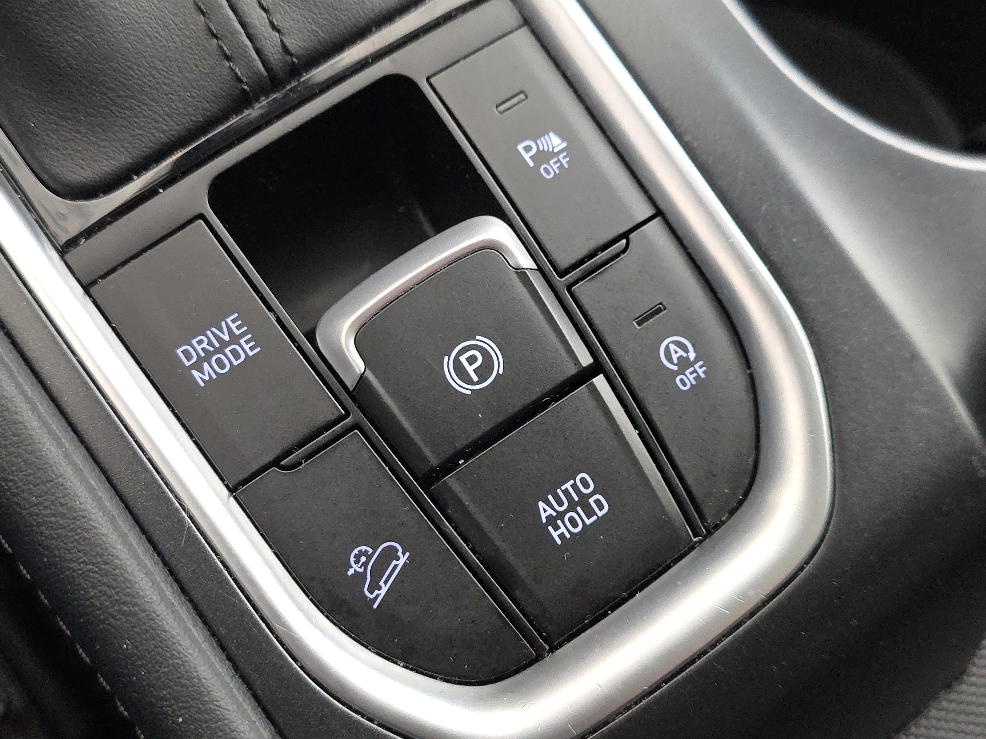 Used 2020 Hyundai Santa Fe SEL w/ Convenience + Premium Package image 24