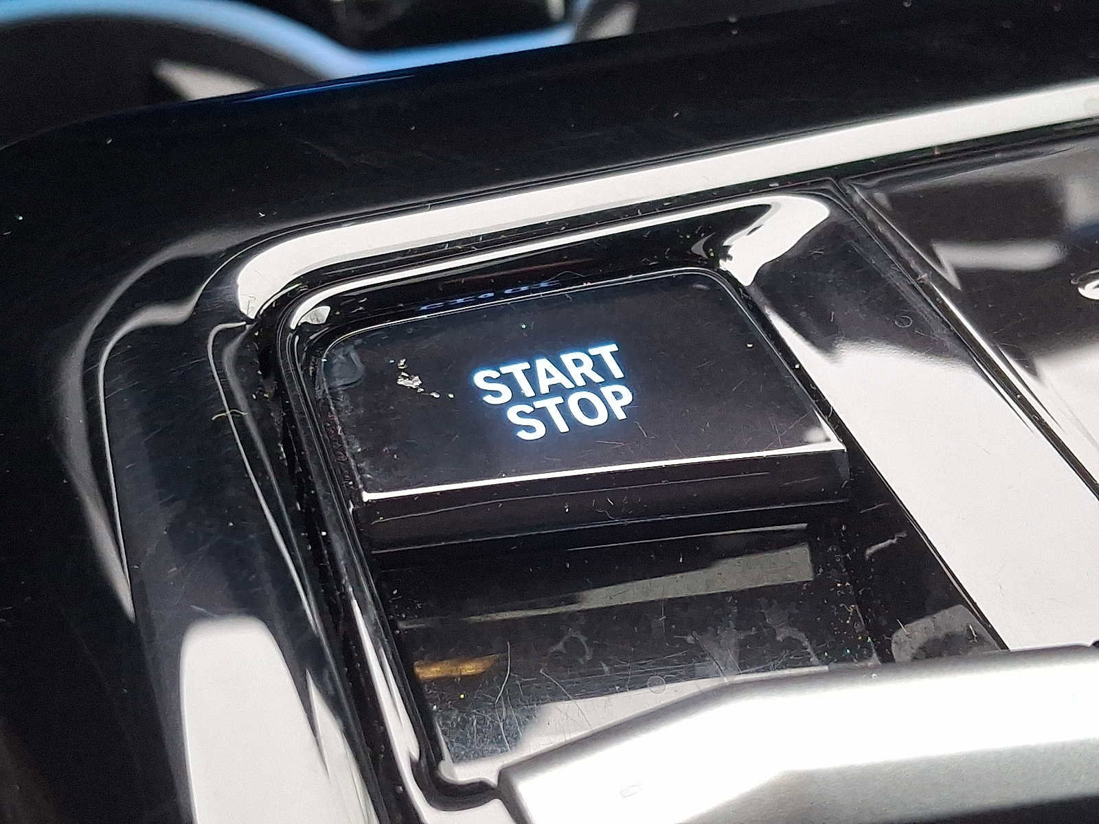 Used 2025 BMW i5 xDrive40 w/ Premium Package image 24